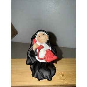 Sister Folk Figurine 2005 Maureen "Can You Hear Me Now, Lord" Nun Red Phone 4"T